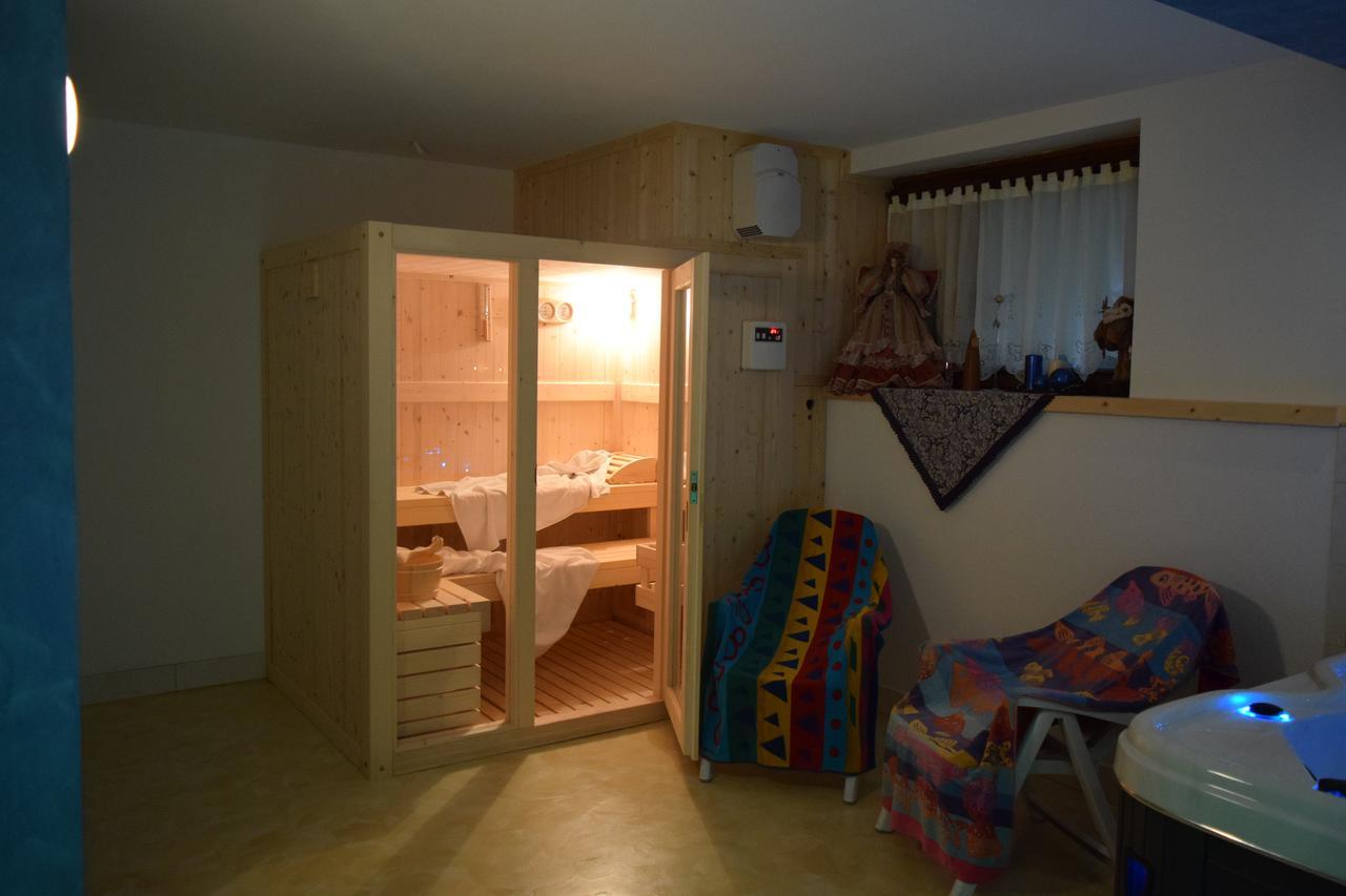 Hotel Alpenrose 阿莱盖 外观 照片