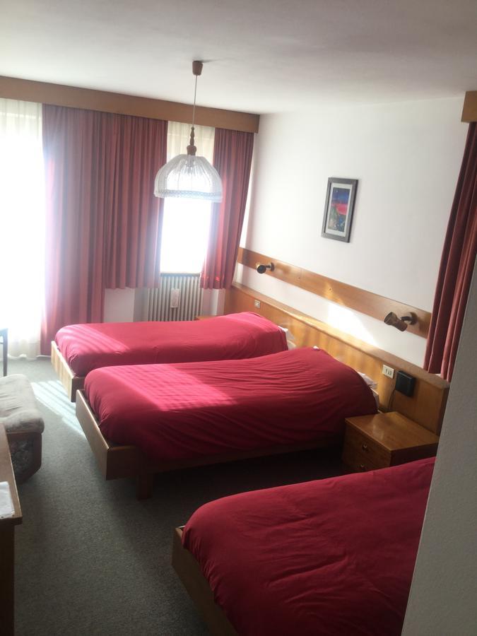 Hotel Alpenrose 阿莱盖 外观 照片