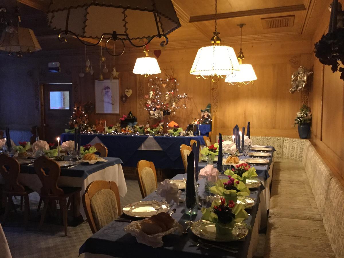 Hotel Alpenrose 阿莱盖 外观 照片